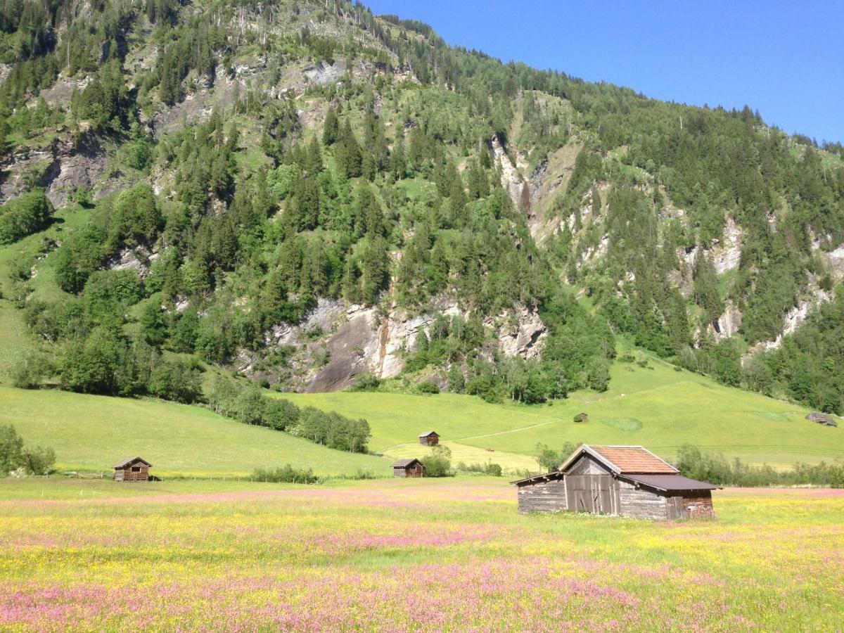 Gaestehaus Anna กรอสซาร์ล ภายนอก รูปภาพ