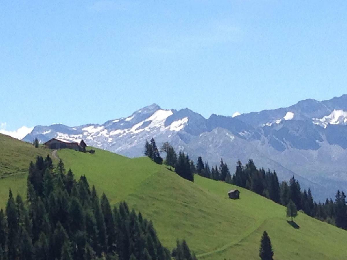 Gaestehaus Anna กรอสซาร์ล ภายนอก รูปภาพ