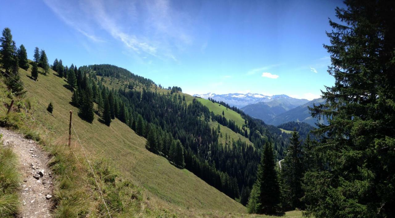 Gaestehaus Anna กรอสซาร์ล ภายนอก รูปภาพ